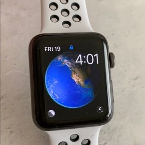 Apple Watch Series 2 42mm Nike+